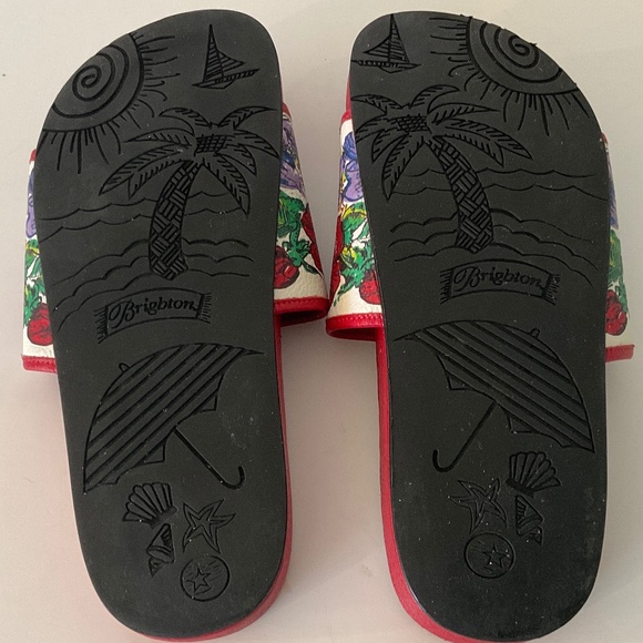 BRIGHTON Red Heart Floral Leather Slides Size 6 - Picture 6 of 6